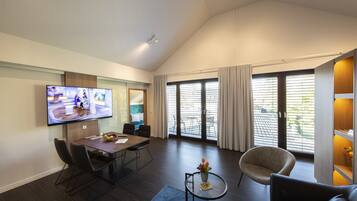 Himmerlstürmer Landhaus Suite | 1 Schlafzimmer, hochwertige Bettwaren, Zimmersafe, individuell dekoriert