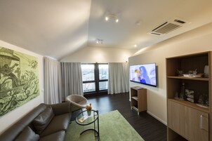 Himmerlstürmer Landhaus Suite | 高档床上用品、客房内保险箱、特色装修、特色家居