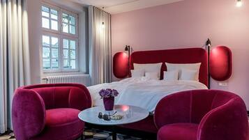 Suite Junior | Literie de qualité supérieure, minibar, coffres-forts dans les chambres