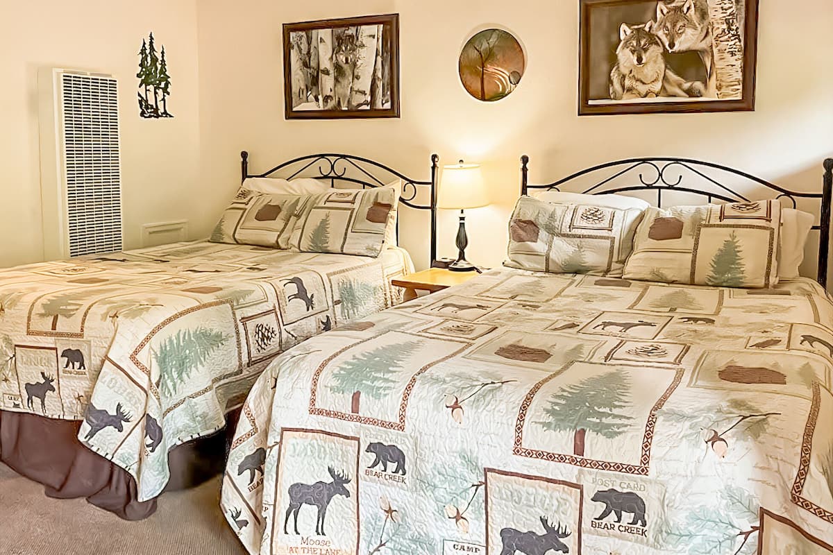 1 bedroom, desk, free WiFi, bed sheets