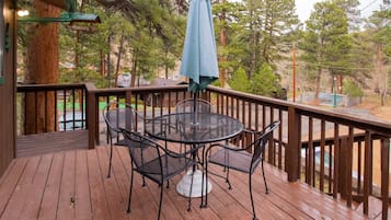 Cabin 2, 2 Bedrooms, Kitchen | Terrace/patio