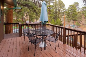 Cabin 2, 2 Bedrooms, Kitchen | Terrace/patio