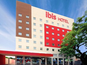 Exterior - Ibis Cascavel (Cascavel)