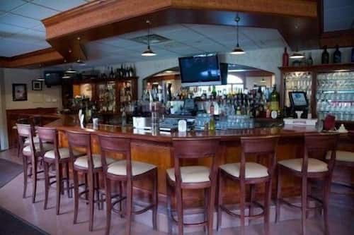 Bar (in der Unterkunft)