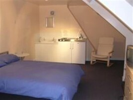 Standard Double Room, Shared Bathroom (B&B) | Soundproofing, free WiFi