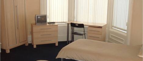 Soundproofing, free WiFi