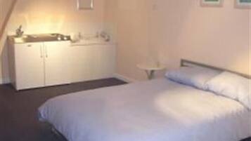 Standard Double Room, Shared Bathroom (B&B)