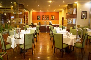 Lunch and dinner served - Jupiter International Hotel Bole (Addis Ababa)