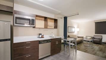 Suite, Multiple Beds, Non Smoking, Kitchenette (with Sofabed)