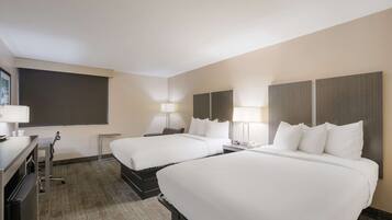 In-room safe, desk, laptop workspace, iron/ironing board