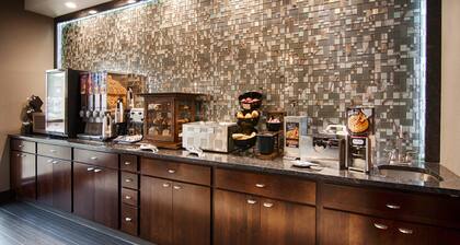 Best Western Elkhart Inn & Suites