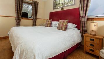 Double Room, Ensuite (Breakfast Included)