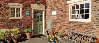 Black Swan Guest House