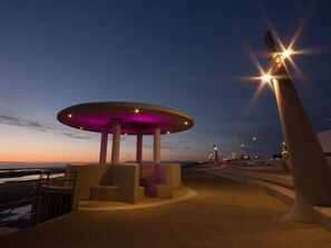 Beach - Briardene Hotel (Thornton-Cleveleys)