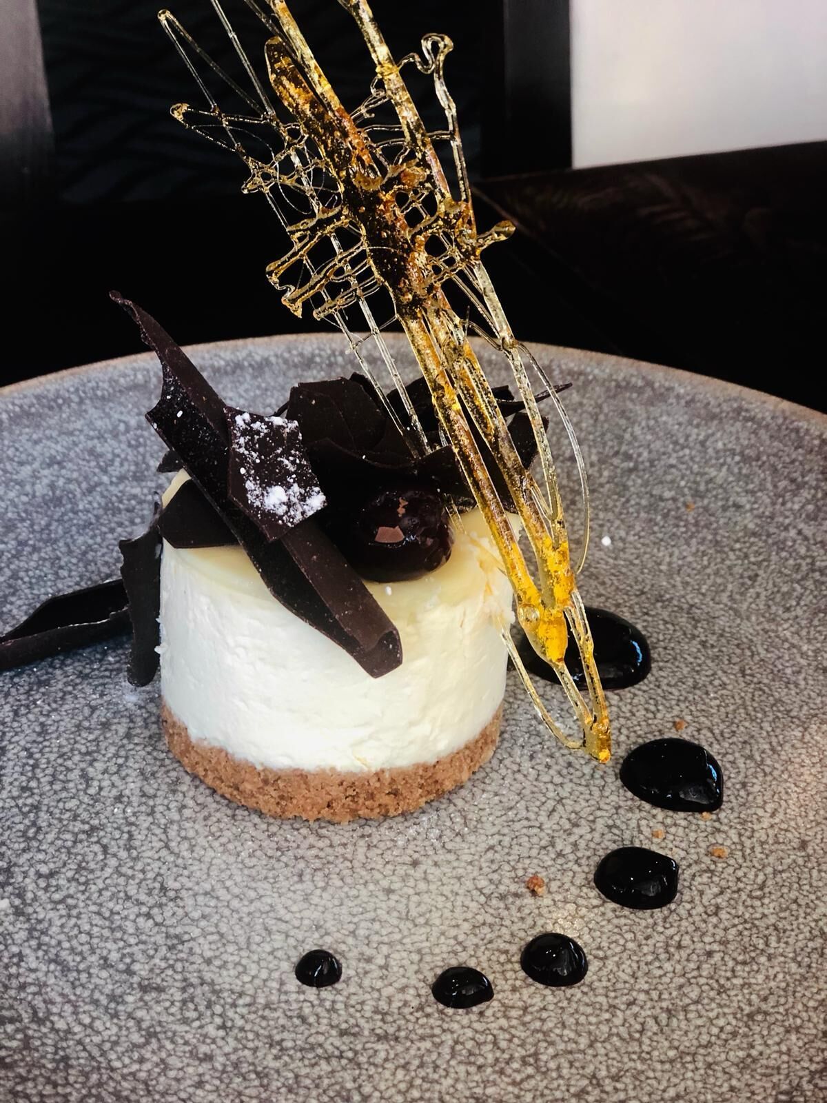 breakfast and dinner served