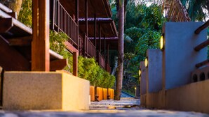 Property grounds - Cyana Beach Resort (Ko Pha-ngan)