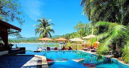 Cyana Beach Resort