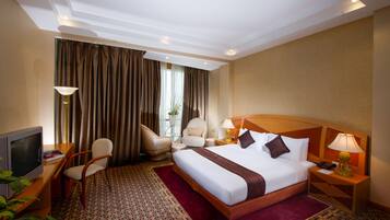 Tweepersoonskamer, voor 1 persoon | 3 slaapkamers, luxe beddengoed, een kluis op de kamer