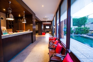 Reception - Amenity Apartel Samui (Koh Samui)