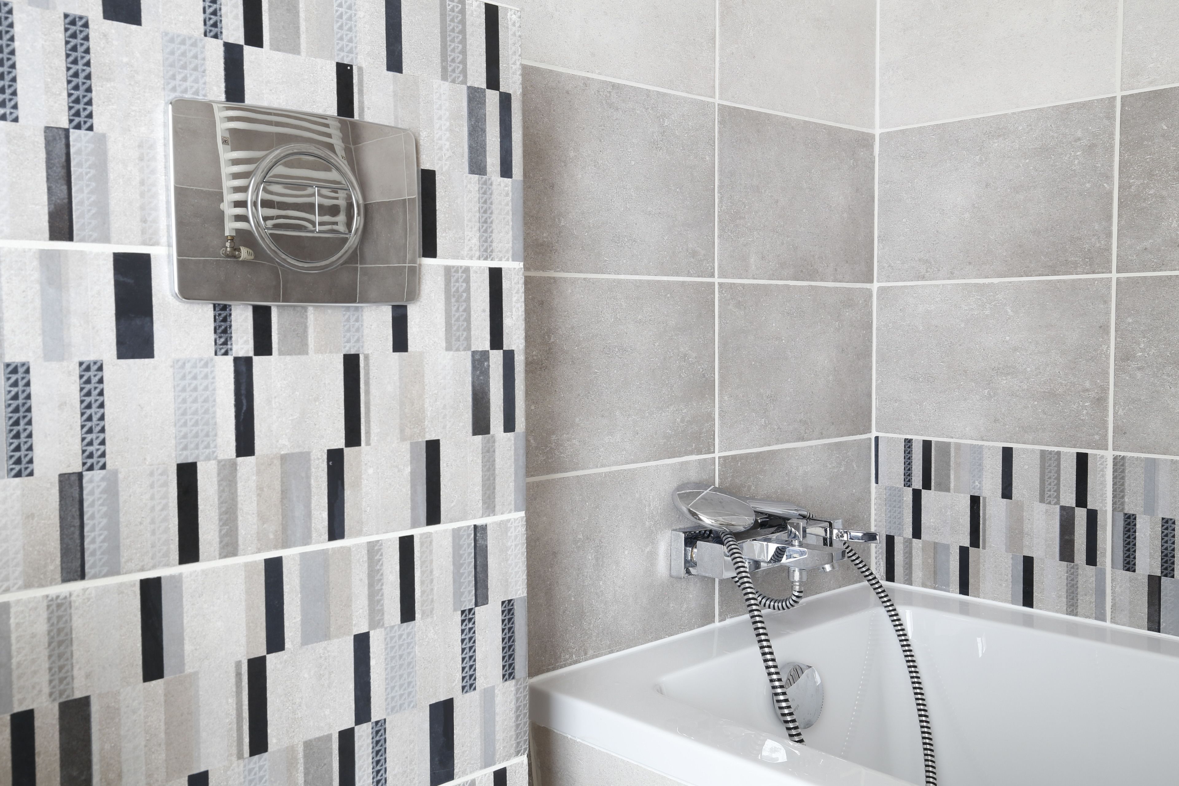 Máy sấy tóc, khăn tắm 