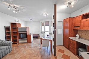 LCD TV - Capital Apartments Garbary (Poznan)