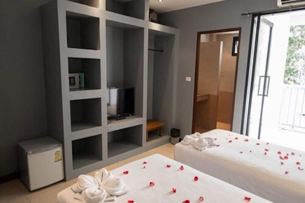 1 habitación y ropa de cama