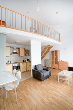 Apartment, 2 Bedrooms | Individually decorated, individually furnished, blackout drapes
