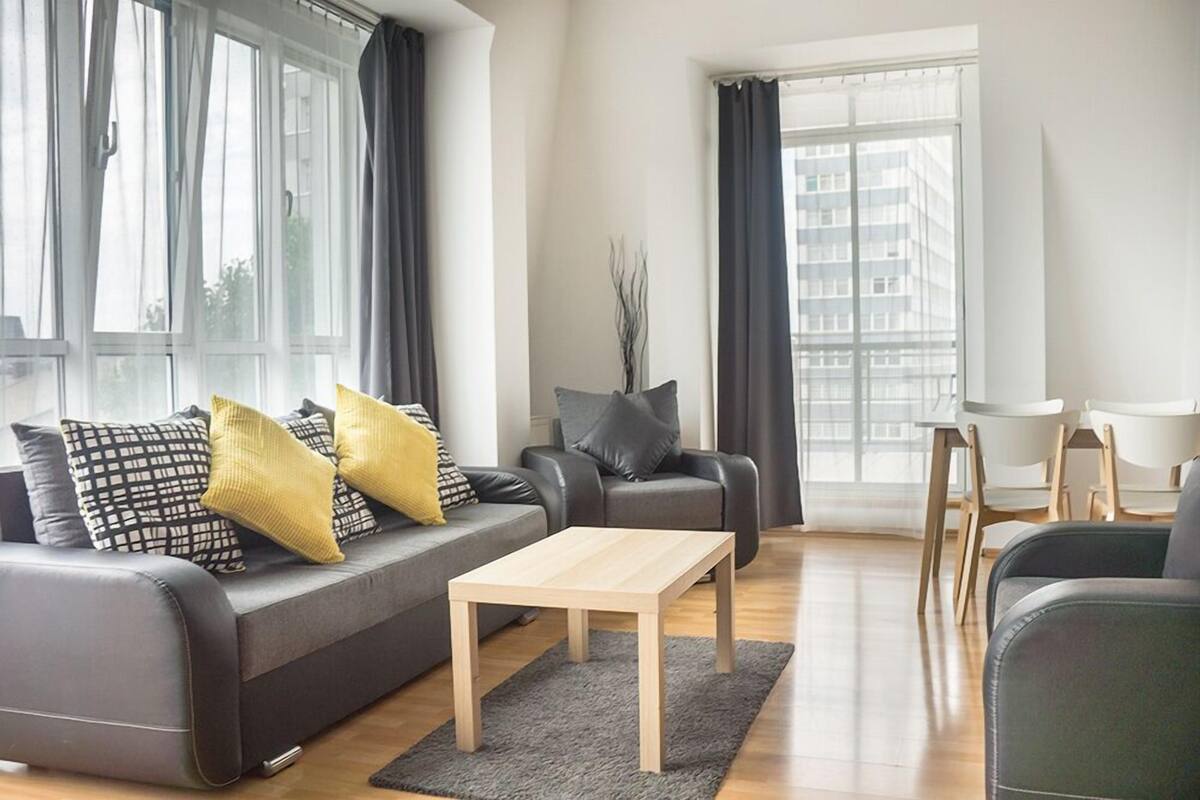 Apartment, 2 Bedrooms | Living room