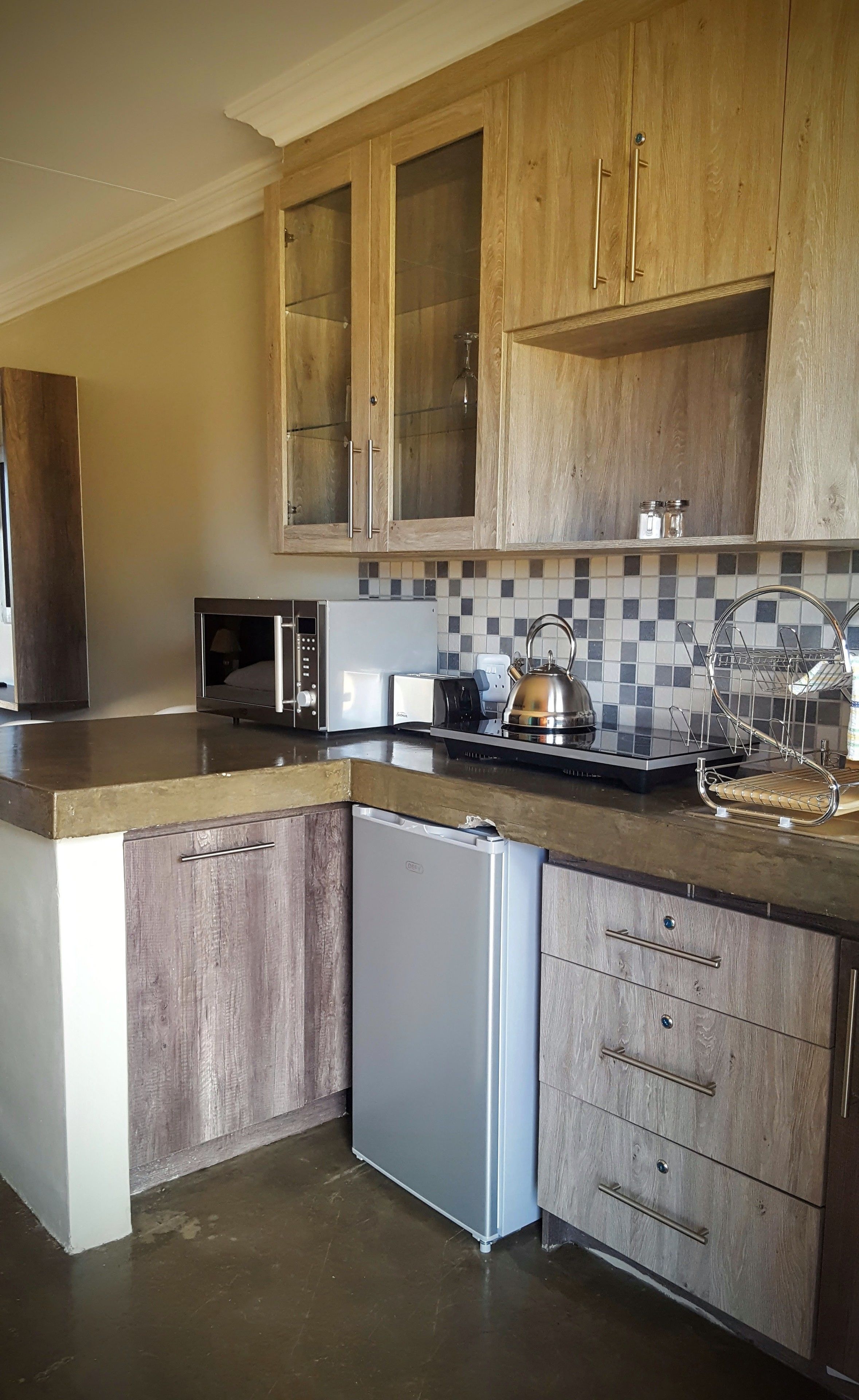 double room | private kitchen | fridge, microwave, coffee/tea maker