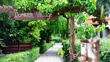 Damnoen Village | Θέα στον κήπο