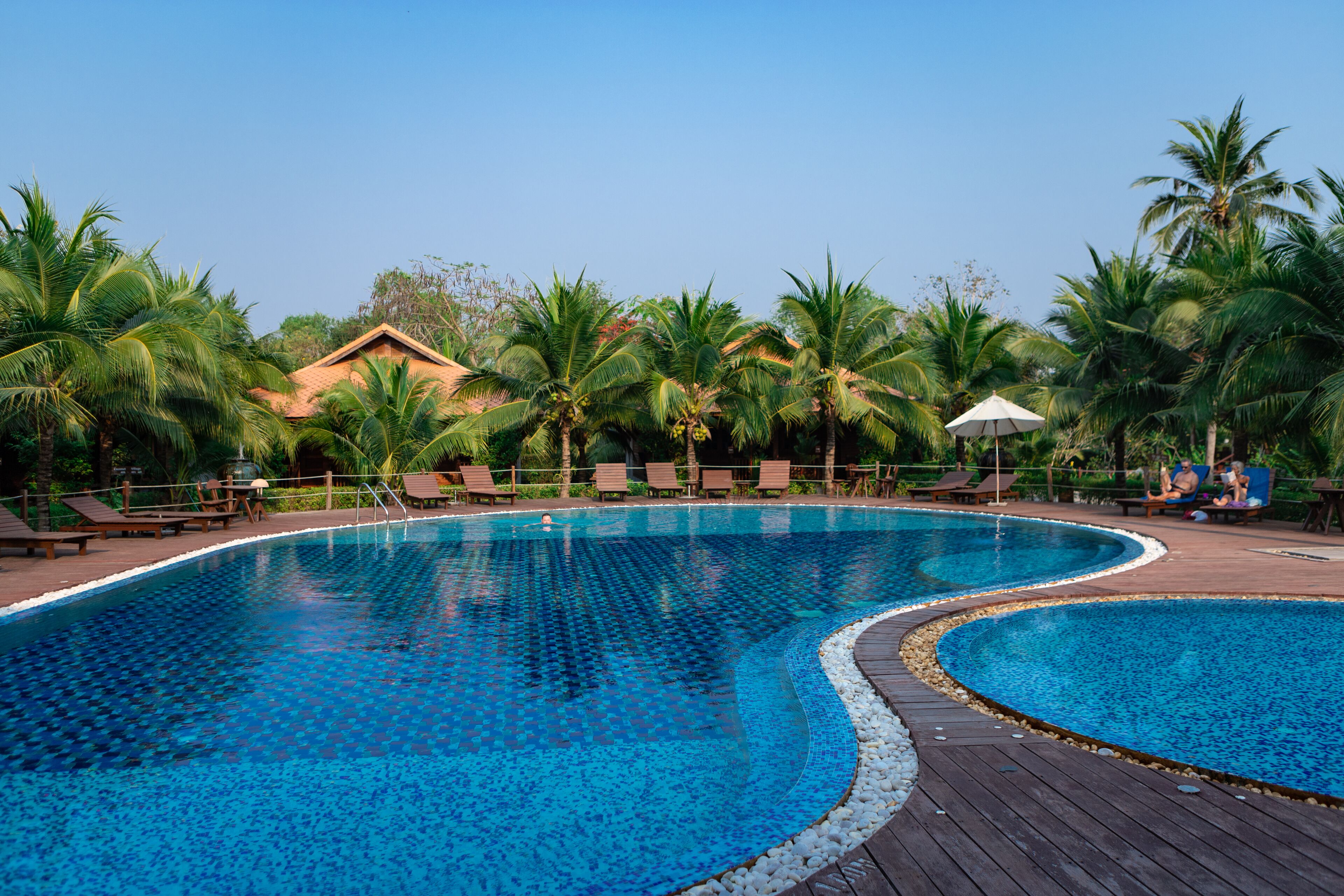 Outdoor pool, sun loungers