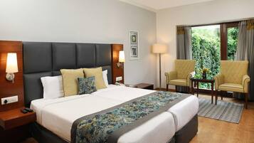 Minibar, in-room safe, desk, soundproofing