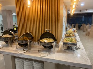 Desayuno buffet incluido todos los días
