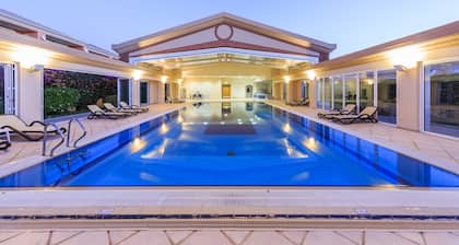 Lakeside Country Club