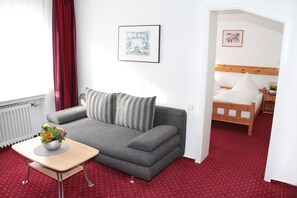 Flat-screen TV, first-run movies - Hotel an der Sonne (Schoenwald)