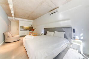 Minibar, in-room safe, desk, iron/ironing board - Recoleta Flats (Buenos Aires)