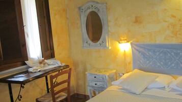 Premium bedding, individually decorated, individually furnished, desk