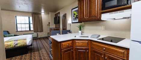 Executive Suite, 1 Queen Bed
