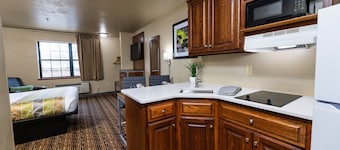 Extended Stay Airport