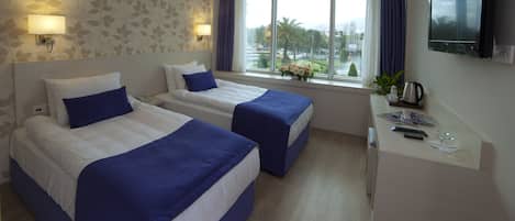 Quarto casal ou duplo superior | Frigobar, cofres nos quartos, Wi-Fi de cortesia