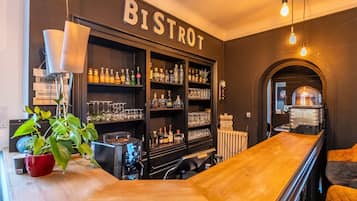Bar (in der Unterkunft)