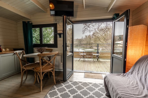 Ropa de cama de alta calidad y sistema de insonorización