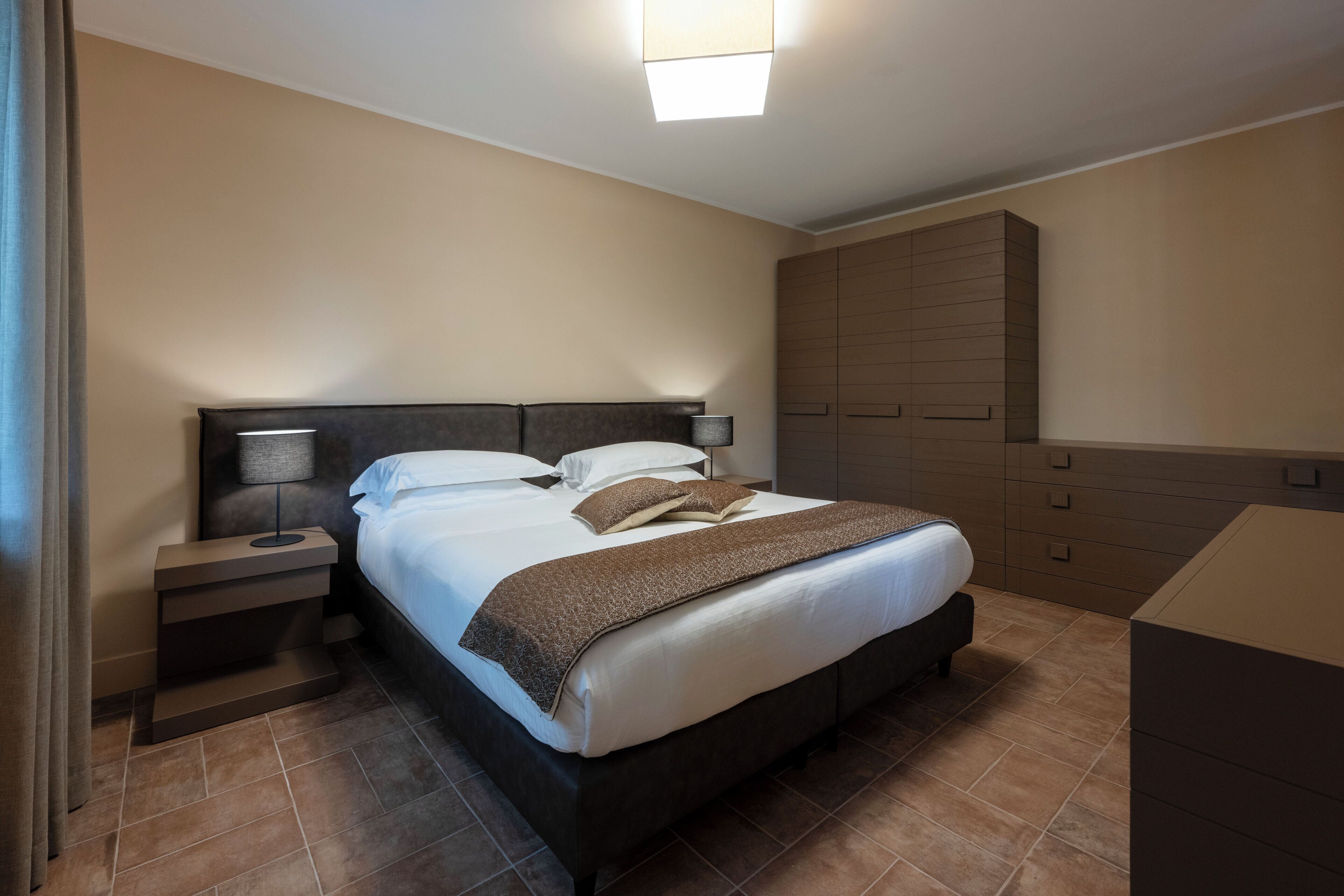 Literie de qualité supérieure, minibar, coffres-forts dans les chambres