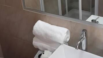 Ducha, toallas