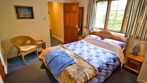 Unclassified image, 5 of 17, button - Shire Lodge B&B (Huntingdon)