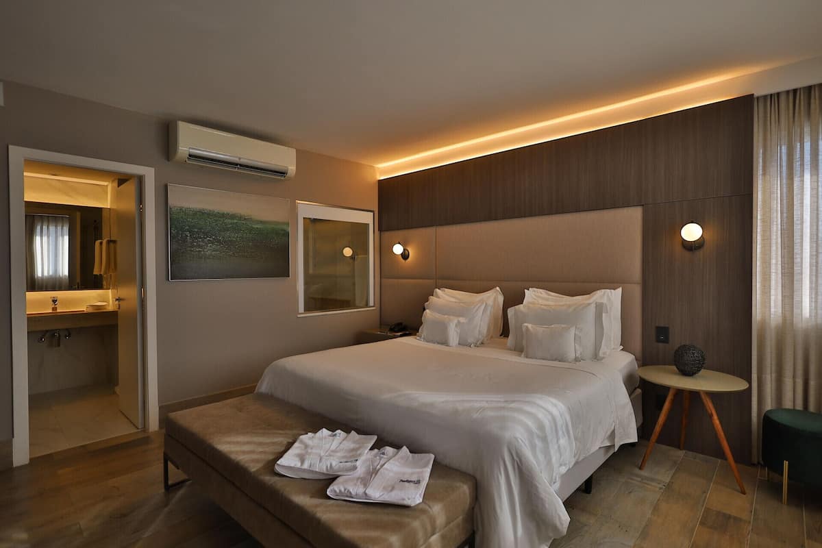 Minibar, in-room safe, desk, blackout curtains