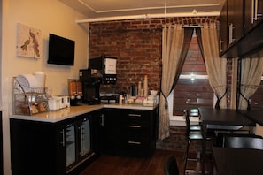 Restaurant - Inn on Folsom (San Francisco)