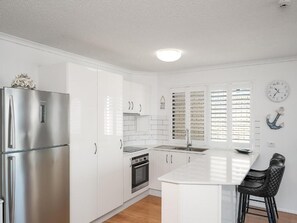 2 bedrooms, iron/ironing board, cribs/infant beds, rollaway beds