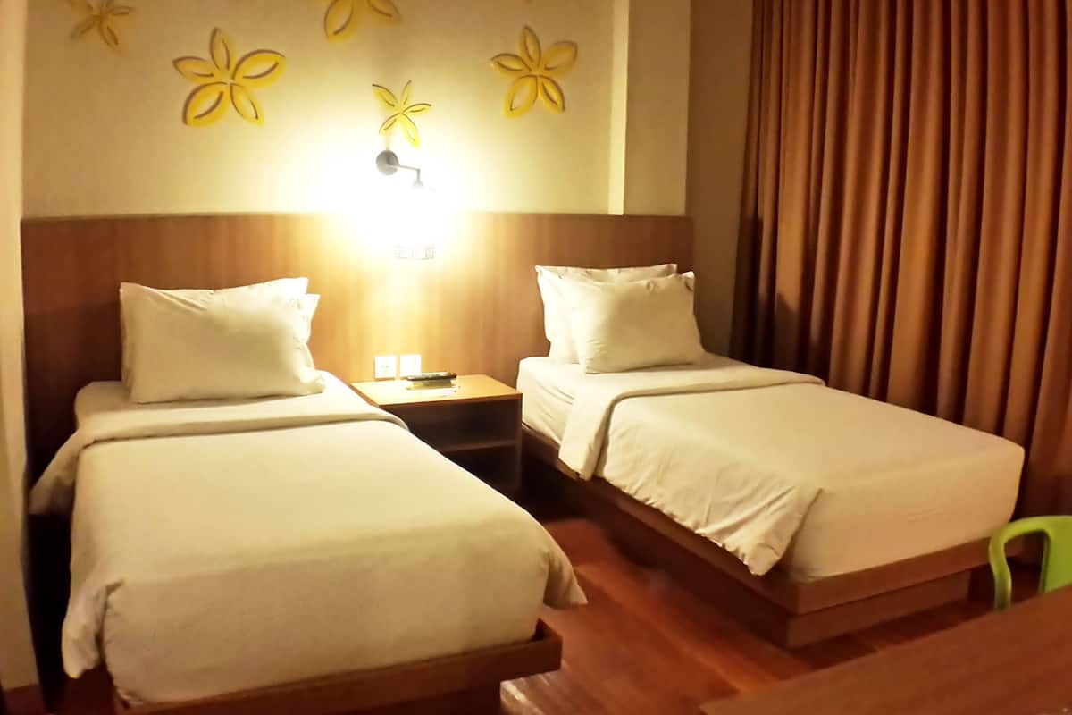 In-room safe, soundproofing, free WiFi, wheelchair access