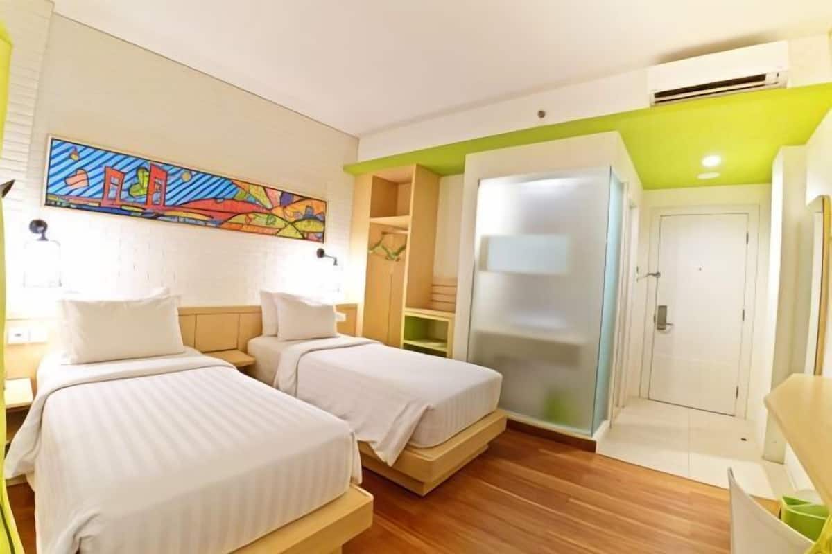 In-room safe, soundproofing, free WiFi, wheelchair access